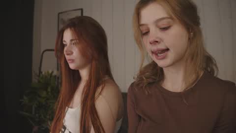 Diyana online show from 09-13-25, 04:07