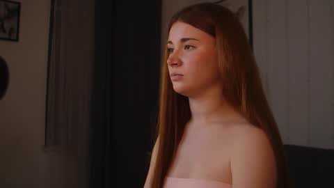 Diyana online show from 09-26-25, 09:41