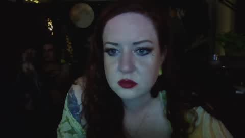 Snapshot of freckledfreaks chatting on 04-11-26, 09:02 Me Myself Irene online show from 04-11-26, 09:02