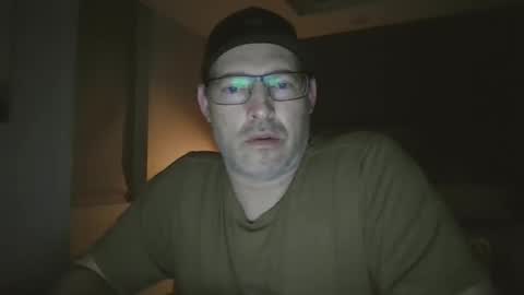 Snapshot of fred177771558049 chatting on 04-08-26, 02:44 fred177771558049 online show from 04-08-26, 02:44
