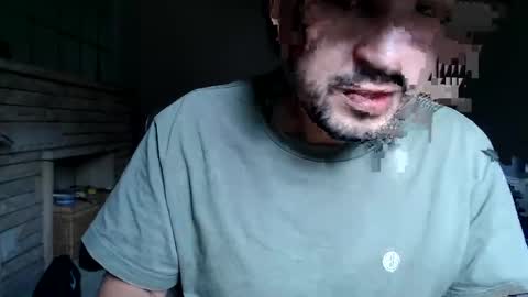 Snapshot of fred_555 chatting on 03-03-25, 05:53 fred_555 online show from 03-03-25, 05:53