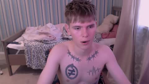 fredd_xanderrs online show from 10-13-25, 02:28