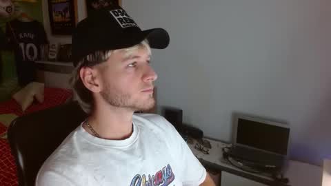 Snapshot of freddy_star chatting on 01-15-26, 03:16 Frederick Perin online show from 01-15-26, 03:16