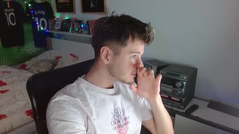 Snapshot of freddy_star chatting on 02-24-26, 02:26 Frederick Perin online show from 02-24-26, 02:26