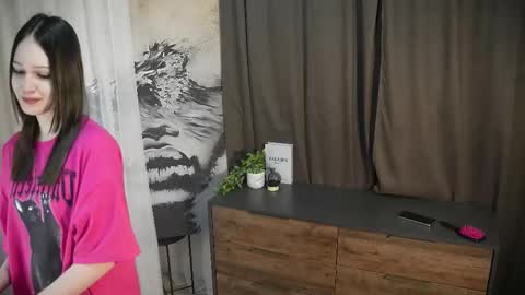 fredericashoen online show from 11-12-25, 02:12