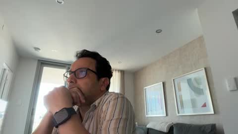 Snapshot of fredmarsone chatting on 01-15-26, 04:39 fredmarson online show from 01-15-26, 04:39