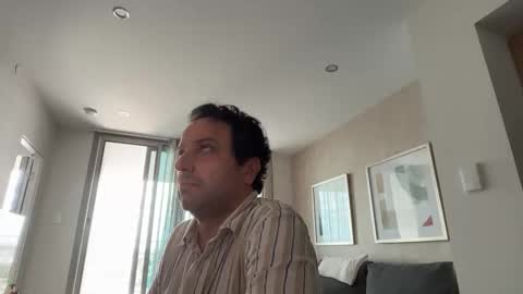 Snapshot of fredmarsone chatting on 03-11-26, 03:23 fredmarson online show from 03-11-26, 03:23