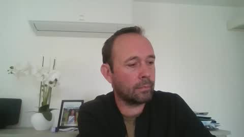 fredodu41 online show from 10-03-25, 01:08