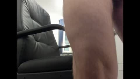 Snapshot of fredrik386959 chatting on 01-10-25, 05:02 Fredrik online show from 01-10-25, 05:02