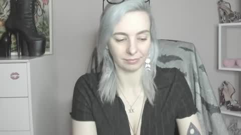 Anne online show from 07-22-26, 06:38