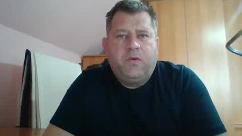 freeboy80180 online show from 12-08-24, 08:41