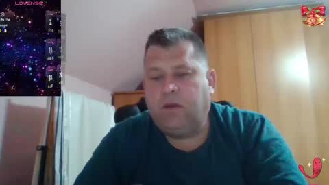 freeboy80180 online show from 02-28-25, 07:37