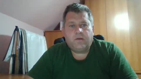 freeboy80180 online show from 09-19-25, 06:08