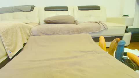 freespirit1637 online show from 11-01-25, 07:21