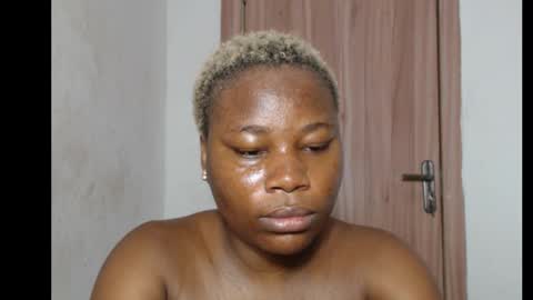 frekkymorelle online show from 09-28-25, 05:02