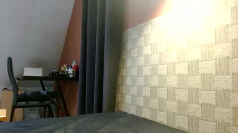 Snapshot of french59121 chatting on 12-08-24, 07:43 Antoine online show from 12-08-24, 07:43