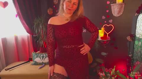 Louise or Lou 3 online show from 02-14-26, 01:41