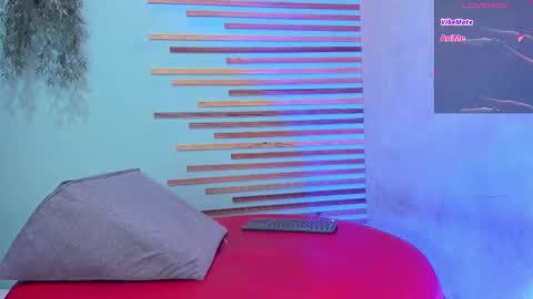 Xavier online show from 11-12-25, 08:08