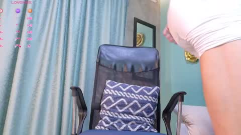 Xavier online show from 04-28-26, 01:16