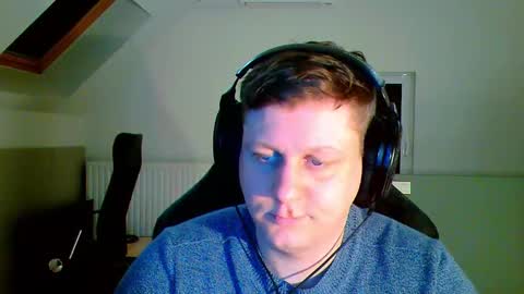 French fries online show from 12-21-25, 05:20