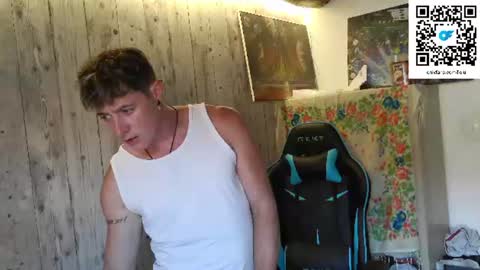 French Horny Bibs online show from 07-28-26, 06:20