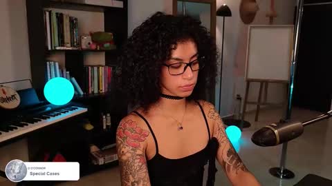 Vale online show from 10-19-25, 05:19