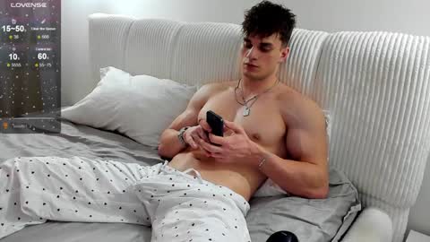 Alex or Andrzej online show from 01-30-25, 06:10