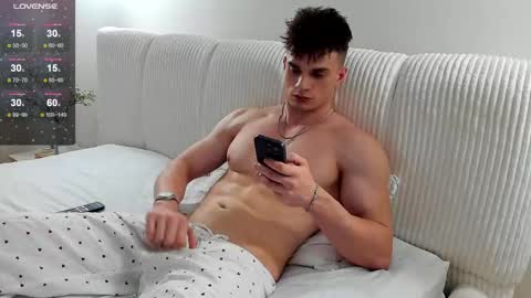 Alex or Andrzej online show from 03-08-25, 08:25