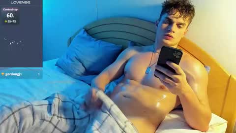 Alex or Andrzej online show from 10-05-25, 08:40