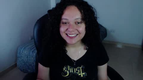 Louise  online show from 12-23-24, 09:49