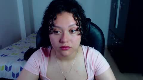 Louise  online show from 01-12-25, 03:07