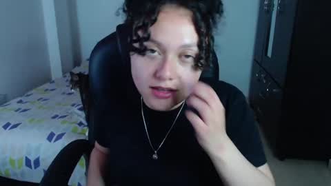 Louise  online show from 01-15-25, 10:06