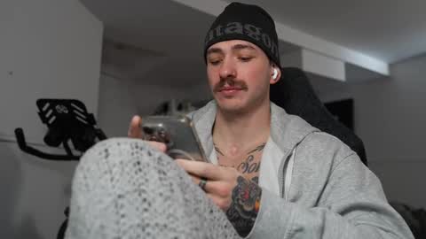 cameron online show from 03-10-25, 07:18