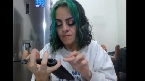 freyaa_sorceress online show from 01-14-25, 07:27