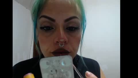 freyaa_sorceress online show from 01-19-25, 07:25