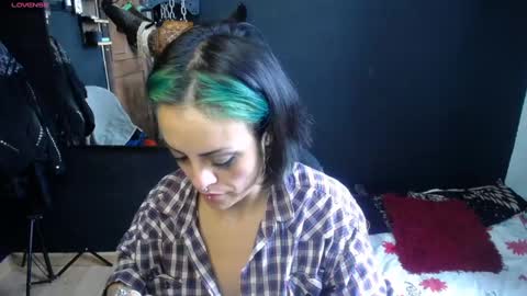 freyaa_sorceress online show from 02-12-25, 06:19