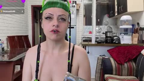 freyaa_sorceress online show from 10-08-25, 05:32