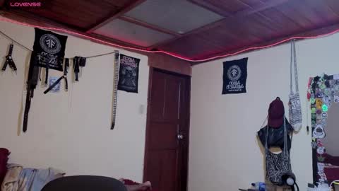 freyaa_sorceress online show from 11-23-25, 02:33