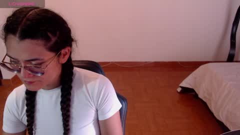 freyarouge online show from 04-20-26, 03:37