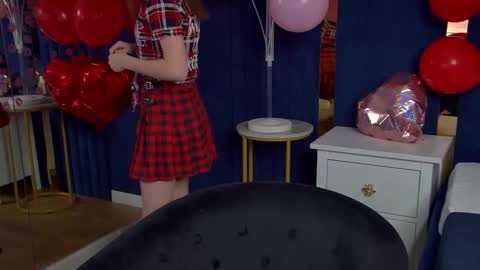 FreyaVey online show from 02-18-26, 05:25