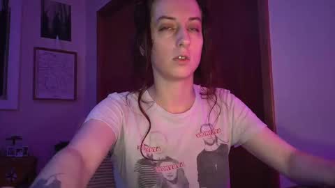 FreyaTheGemini online show from 12-27-24, 01:53