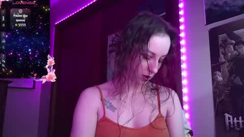 FreyaTheGemini online show from 10-01-25, 02:39