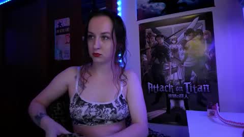 FreyaTheGemini online show from 11-05-25, 04:01
