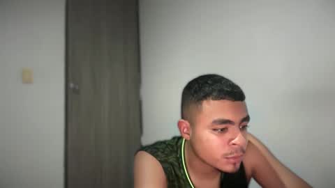 freyva_ online show from 01-29-25, 06:22