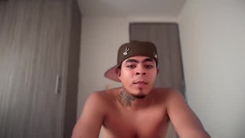 freyva_ online show from 03-11-25, 04:18