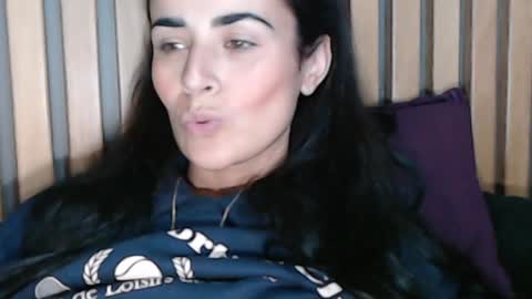 Snapshot of frida__x chatting on 12-03-24, 05:42 Frida online show from 12-03-24, 05:42