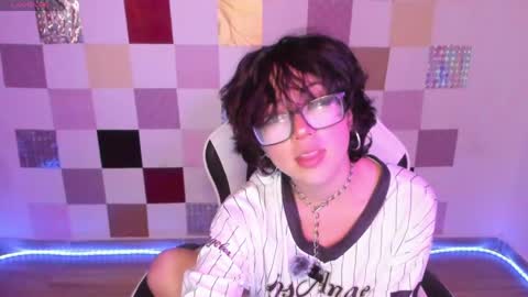 frida_lassi_ online show from 03-29-26, 09:04