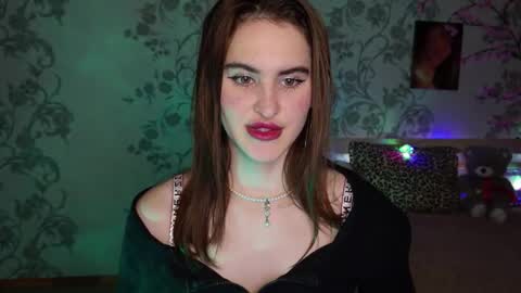 Frida online show from 11-29-25, 07:06