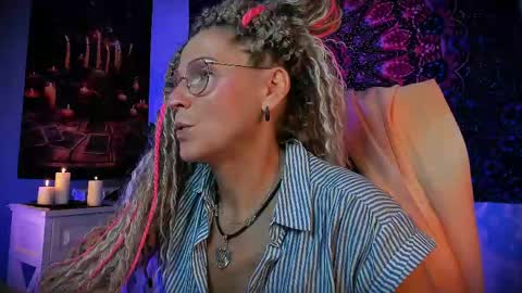 Frida Tander online show from 06-08-26, 05:19
