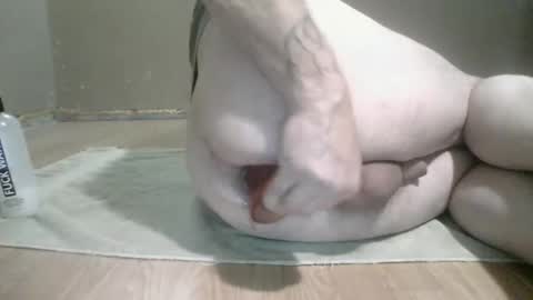 Snapshot of friendly_fun3 chatting on 10-15-25, 10:43 friendly_fun3 online show from 10-15-25, 10:43
